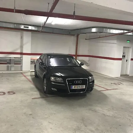 кабакум アパート ヴァルナ