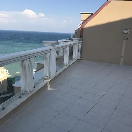 кабакум Apartment Varna